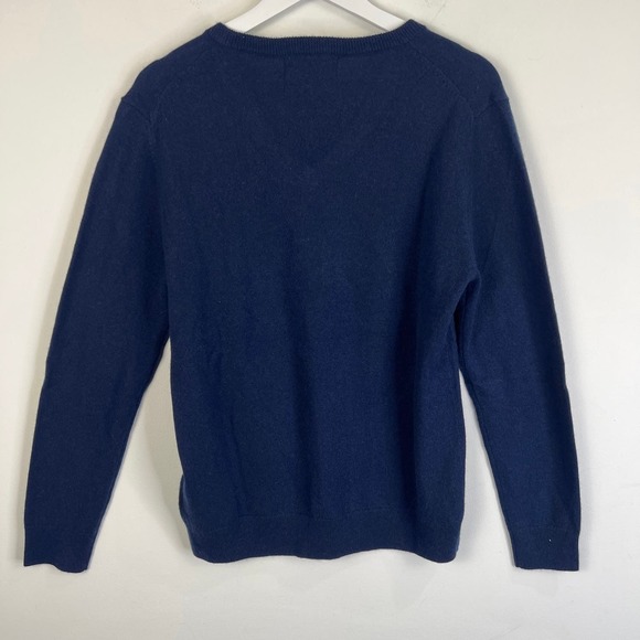 QUINCE Navy Mongolian Cashmere V-Neck Sweater Mens NWT Size Medium - Picture 9 of 11